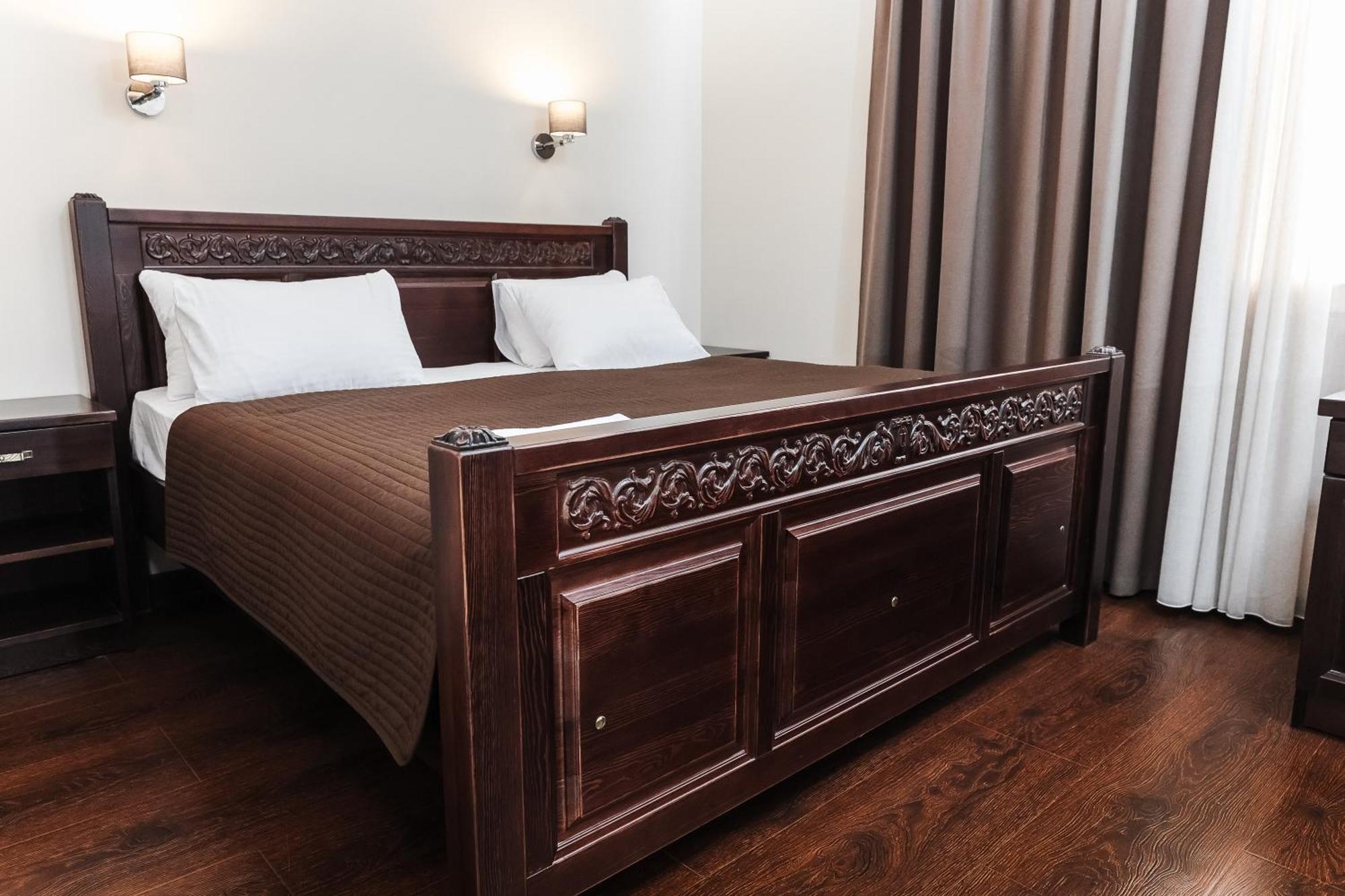 פבלודר Dvin Hotel מראה חיצוני תמונה