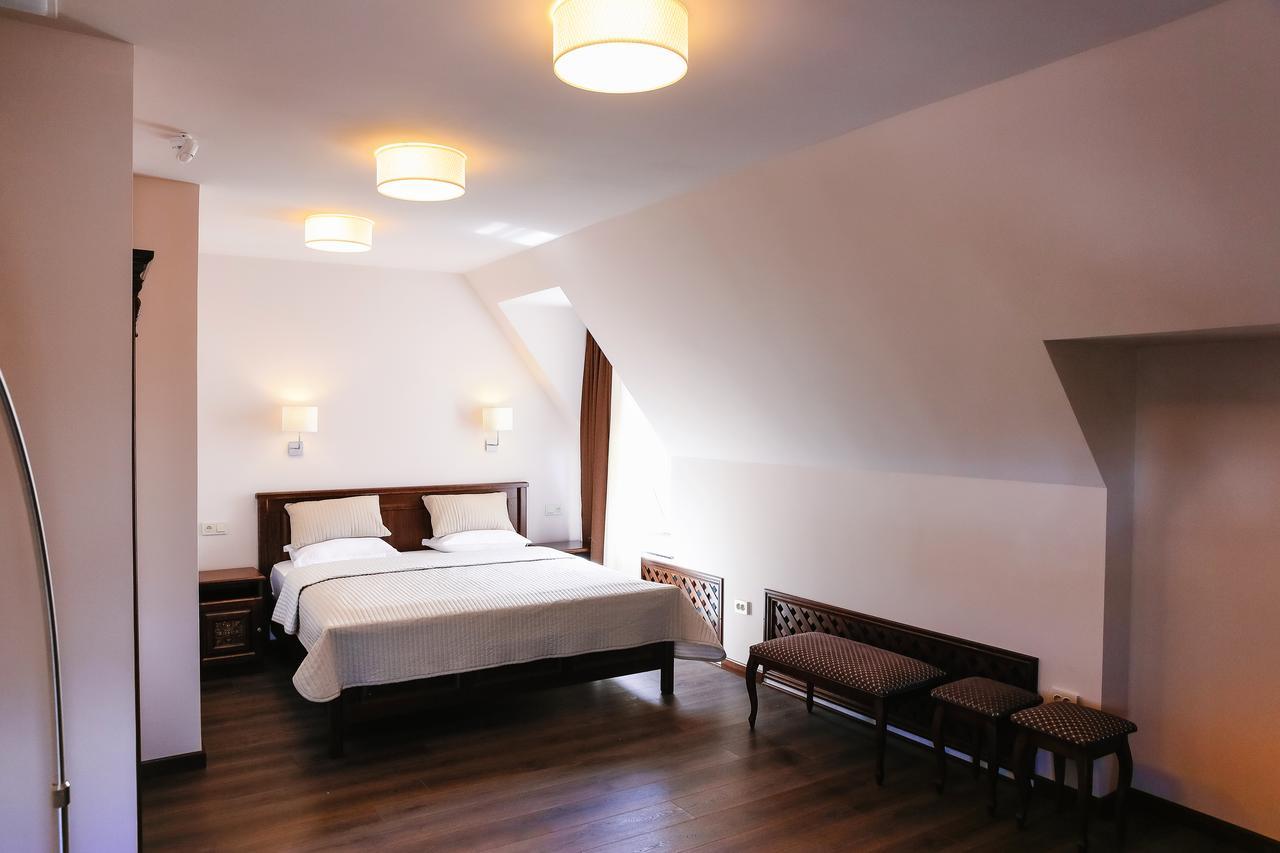 פבלודר Dvin Hotel מראה חיצוני תמונה